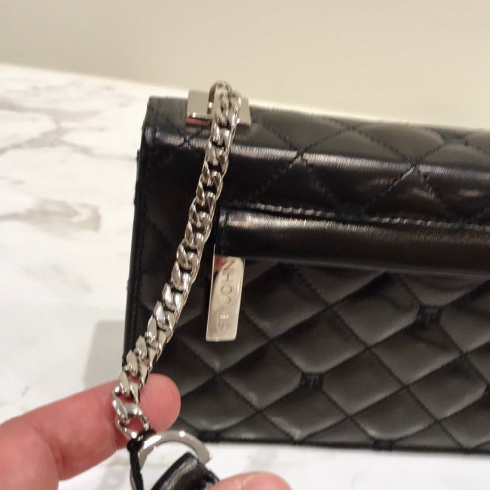 NWT luxury authentic rare minimalist classic St. John Black quilted bag - Picture 5 of 9